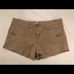 Excellent condition cotton khaki shorts